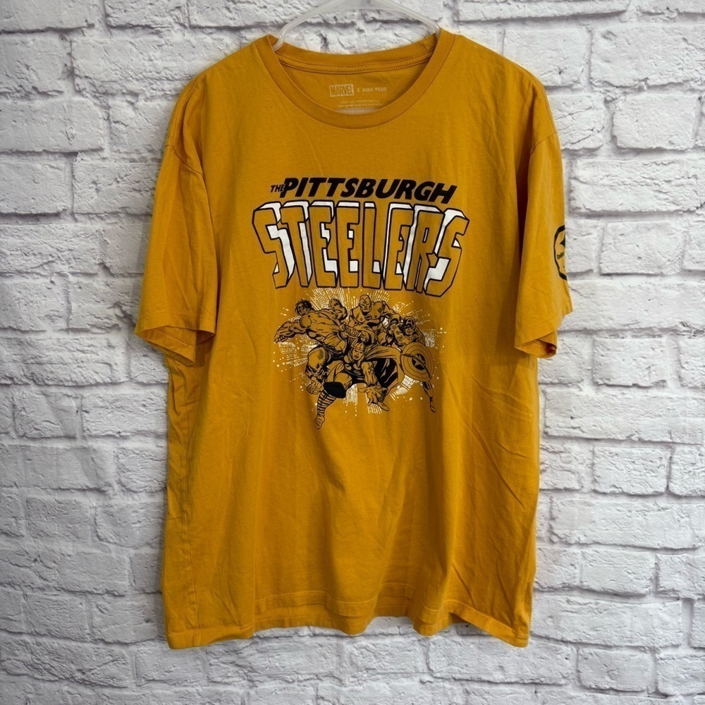 Pittsburgh Steelers Unisex Disney Marvel junk food XL graphic  T-Shirt